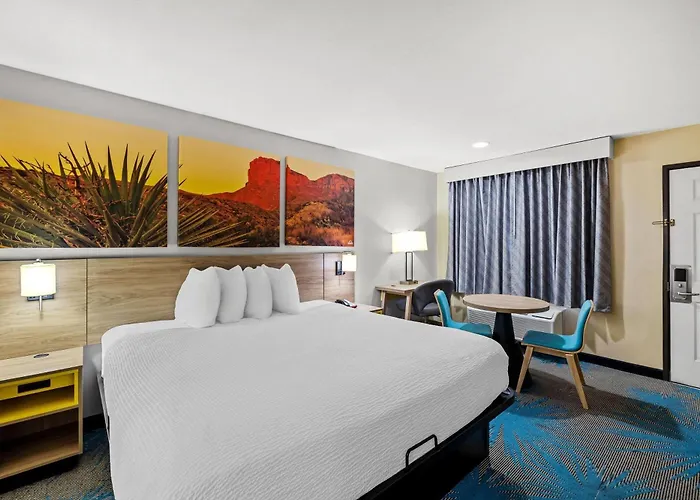 Hotel Days By Wyndham Tucson Airport 3*