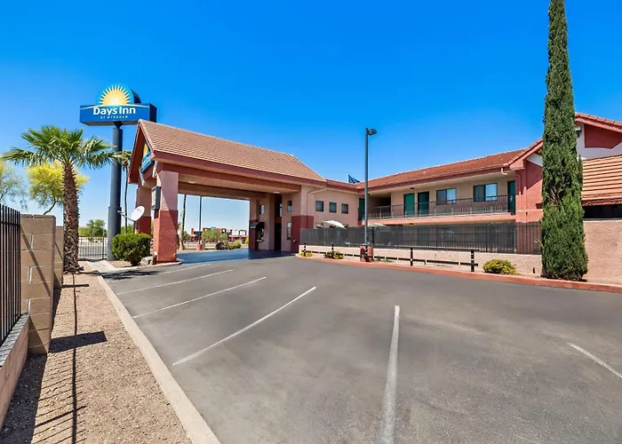 Days By Wyndham Tucson Airport Hotel