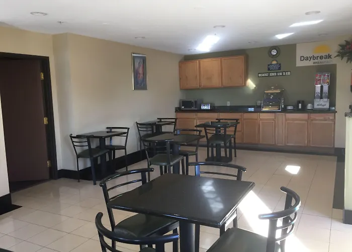 Days By Wyndham Tucson Airport 3* Drexel Heights