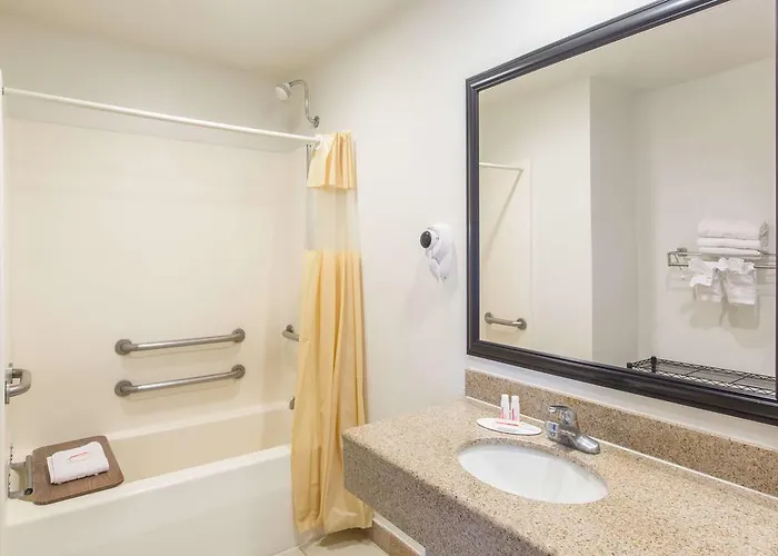 Hotel Days By Wyndham Tucson Airport Drexel Heights